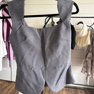 Gray Sleeveless Structured Top